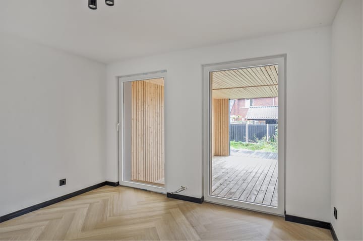 Foto 19 van Middenmolendijk 179