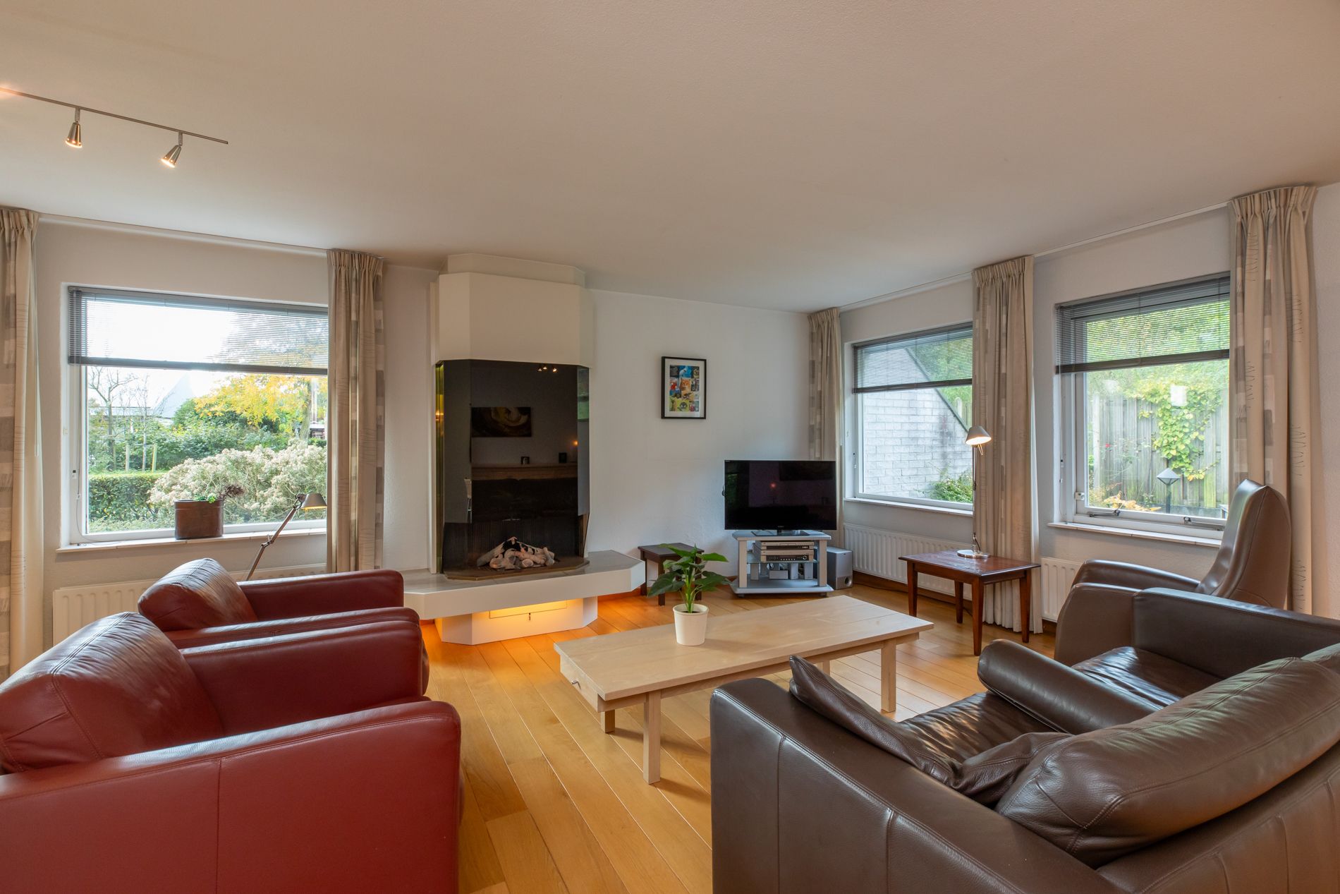 Foto 6 van Ellebooglaan 10