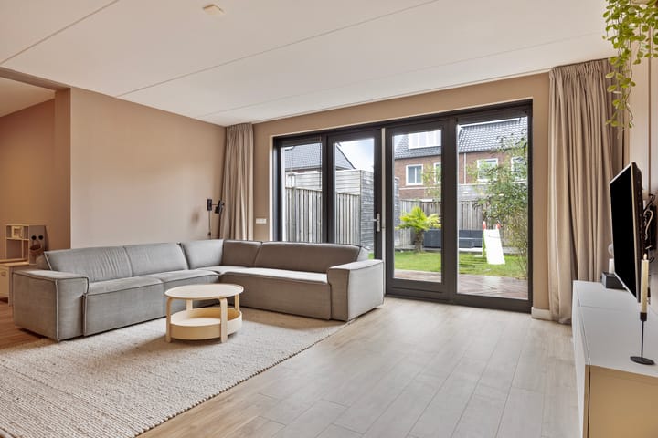 Foto 4 van Maneschijn 34