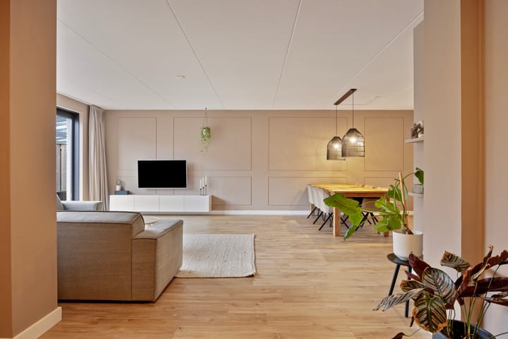 Foto 12 van Maneschijn 34