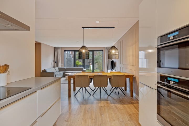 Foto 16 van Maneschijn 34