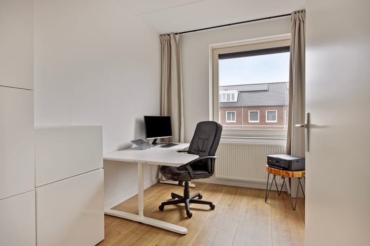 Foto 26 van Maneschijn 34