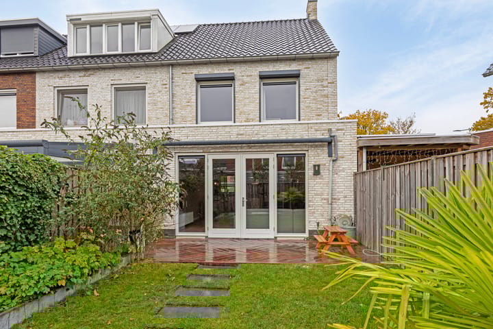 Foto 32 van Maneschijn 34