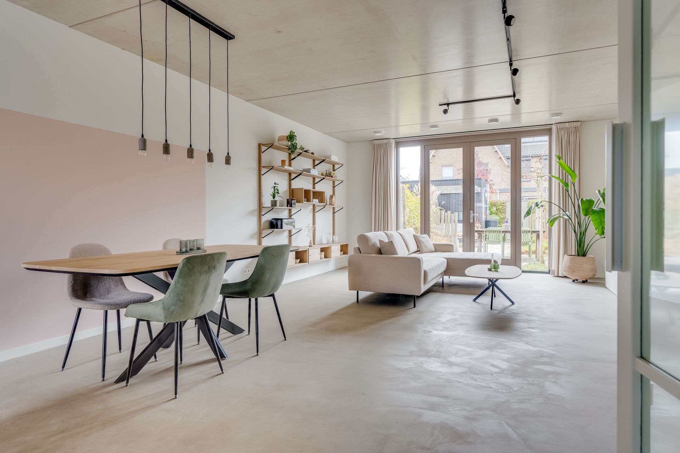 Photo 3 of Cassiaerf 7