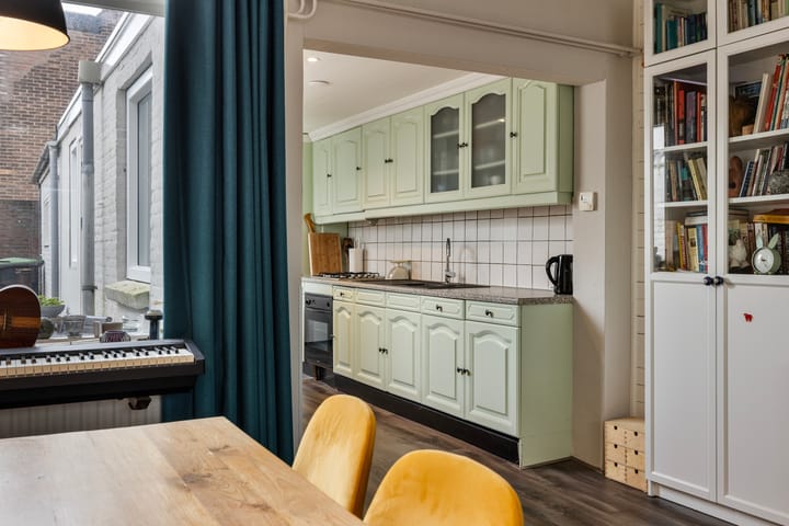 Foto 12 van Alleenhouderstraat 101