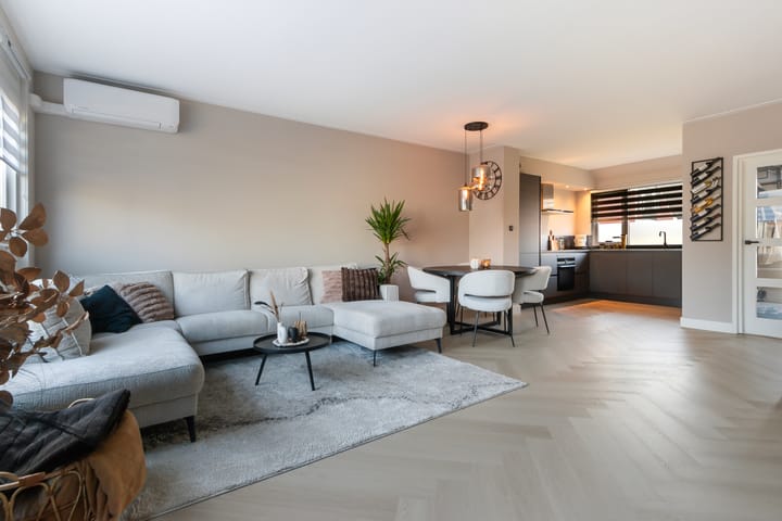 Photo 7 of Assumburg 84