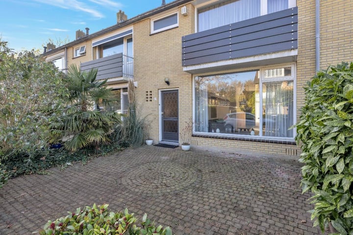 Bekijk foto 1 van Loggerstraat 9