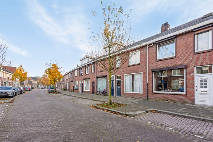 Bekijk foto 36 van Van Goorstraat 34