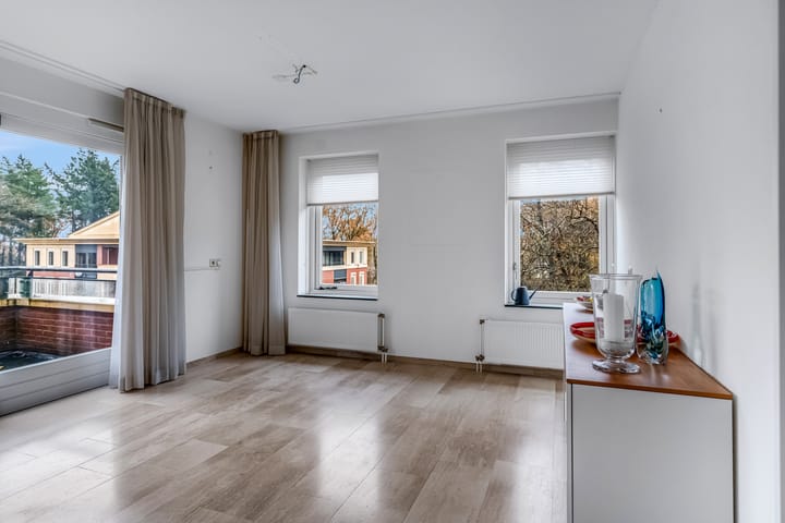 Foto 13 van Rhenendael 66