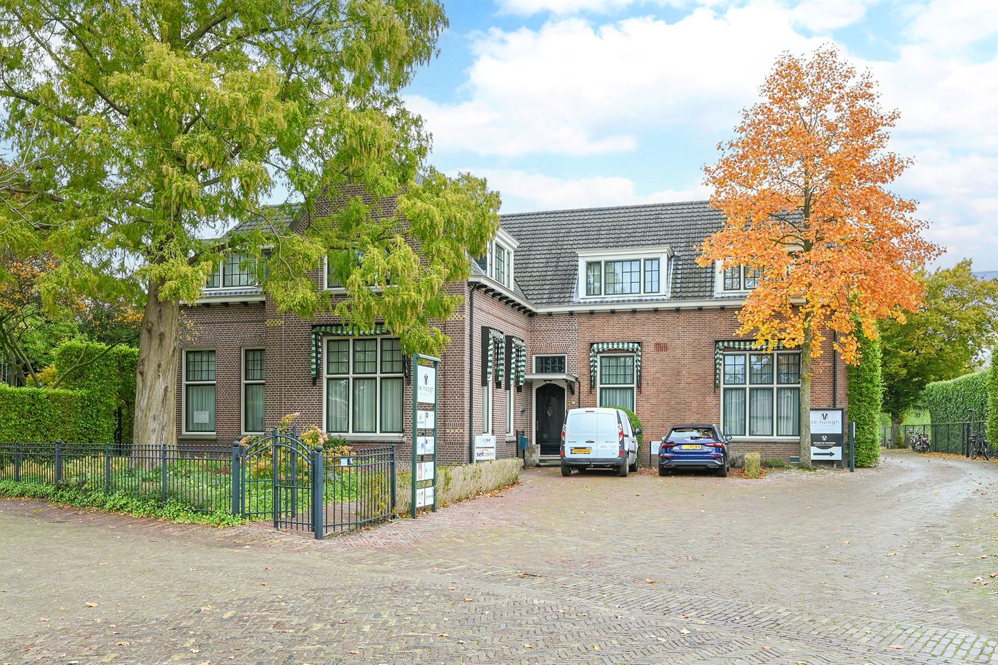 View photo 1 of Hoogstraat 24