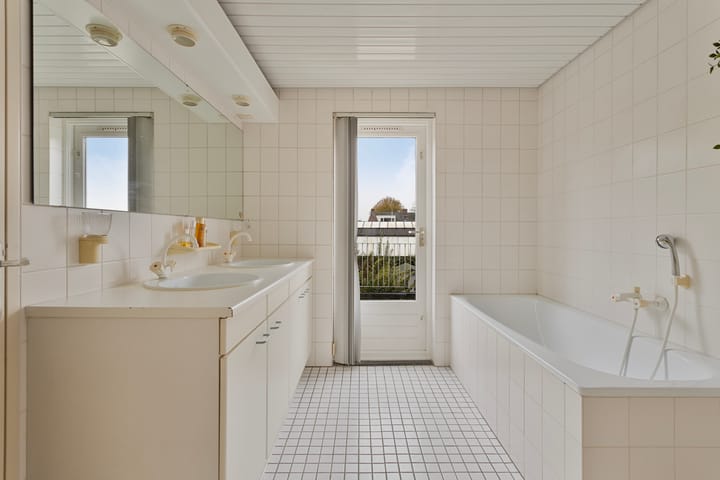 Foto 26 van Ringbaan-Oost 471