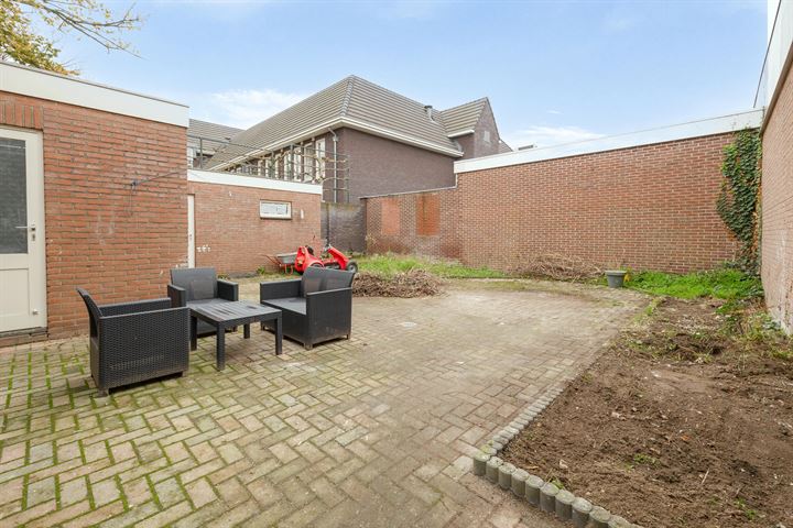 Bekijk foto 23 van Schoolstraat 14