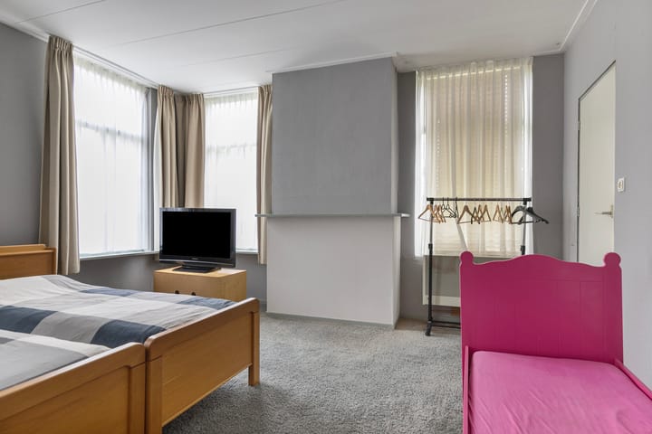 Photo 27 of Zuidzijde 32