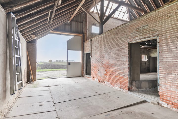 Photo 42 of Zuidzijde 32