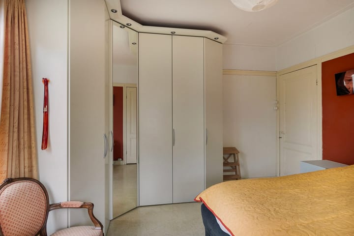 Foto 22 van Burg. Tutein Noltheniuslaan 25