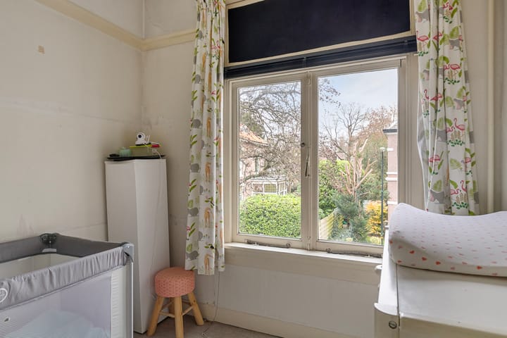 Foto 27 van Burg. Tutein Noltheniuslaan 25