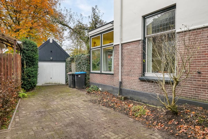 Foto 49 van Burg. Tutein Noltheniuslaan 25