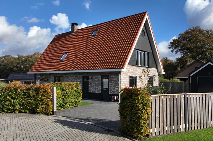 Foto 2 van Van Heeckerensweg 20-B