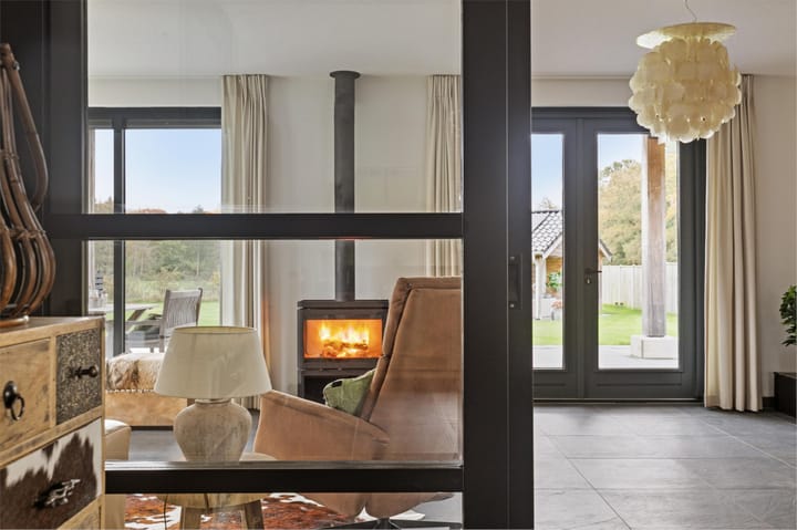 Foto 13 van Van Heeckerensweg 20-B