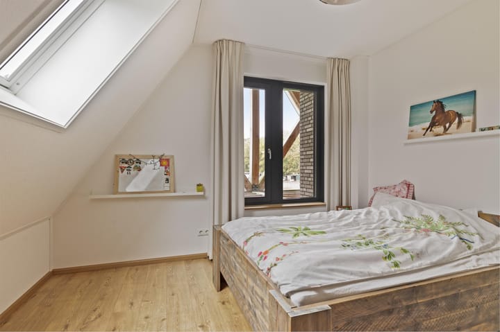 Foto 30 van Van Heeckerensweg 20-B