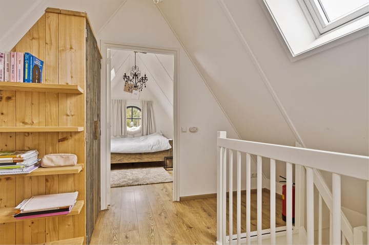 Foto 37 van Van Heeckerensweg 20-B