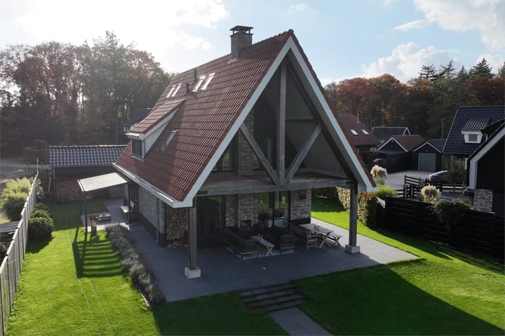 Foto 39 van Van Heeckerensweg 20-B