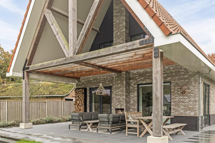 Foto 50 van Van Heeckerensweg 20-B