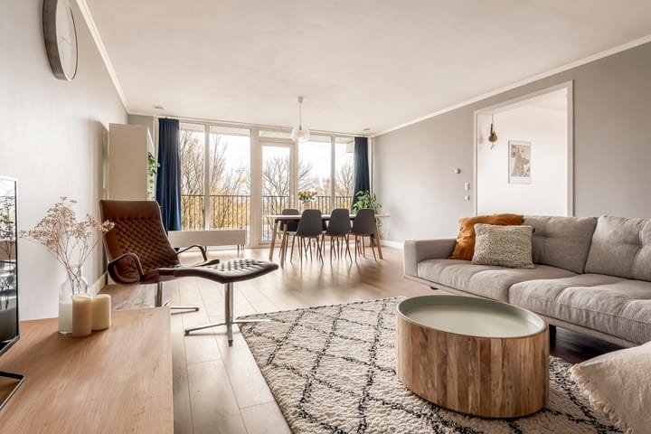 Foto 1 van Prins Bernhardlaan 142-E