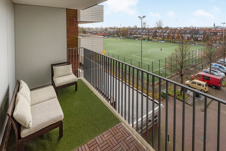 Foto 16 van Prins Bernhardlaan 142-E