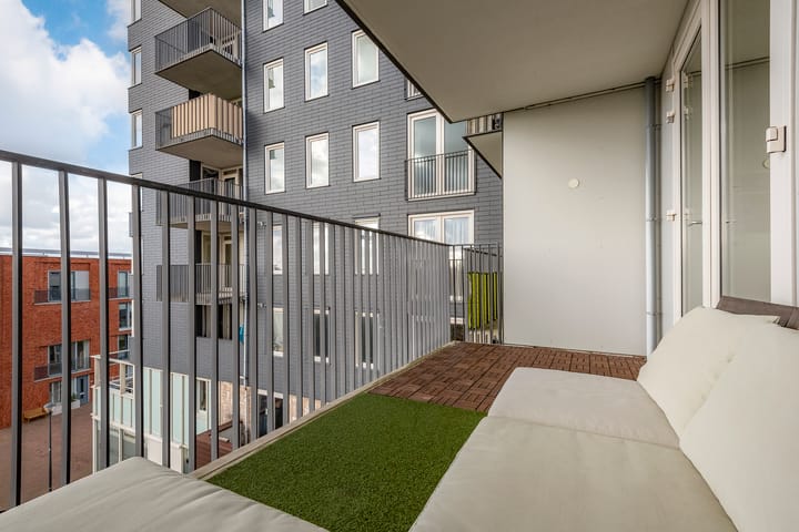 Foto 18 van Prins Bernhardlaan 142-E