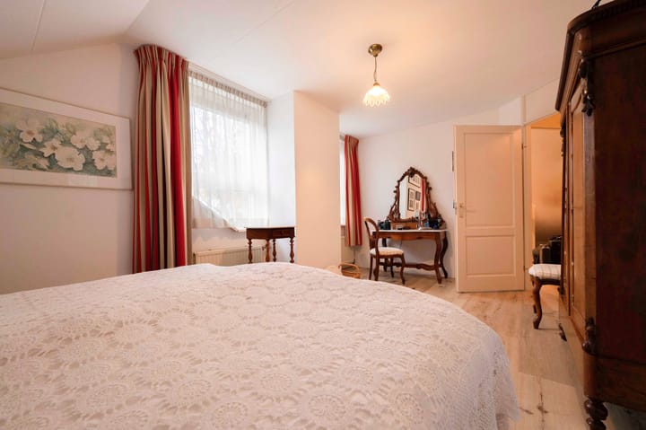 Photo 33 of Mgr. Van Hooydonklaan 5