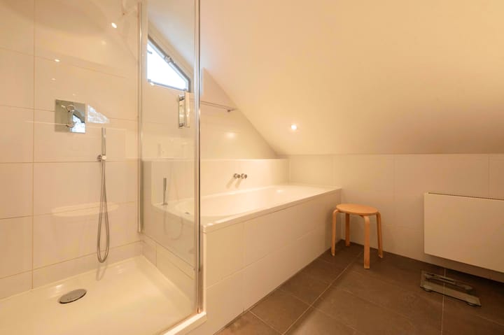 Photo 35 of Mgr. Van Hooydonklaan 5