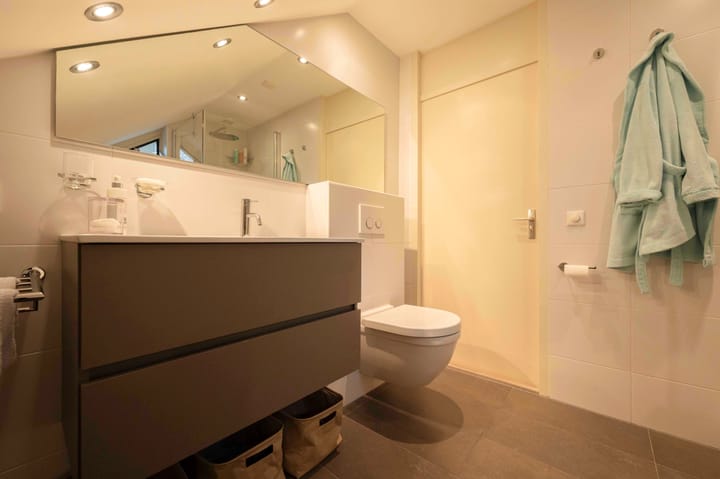 Photo 37 of Mgr. Van Hooydonklaan 5