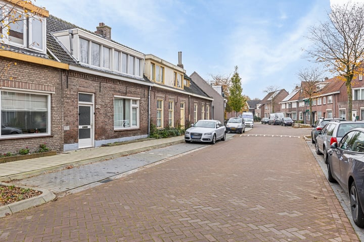 Bekijk foto 7 van Lijmbeekstraat 152