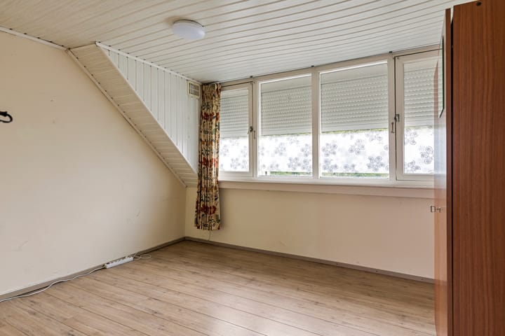 Foto 20 van Lijmbeekstraat 152