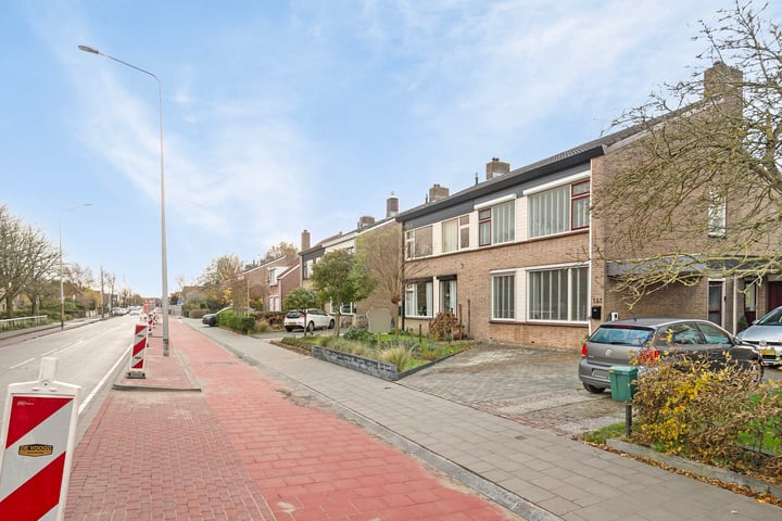 Bekijk foto 40 van Gerbrandystraat 141