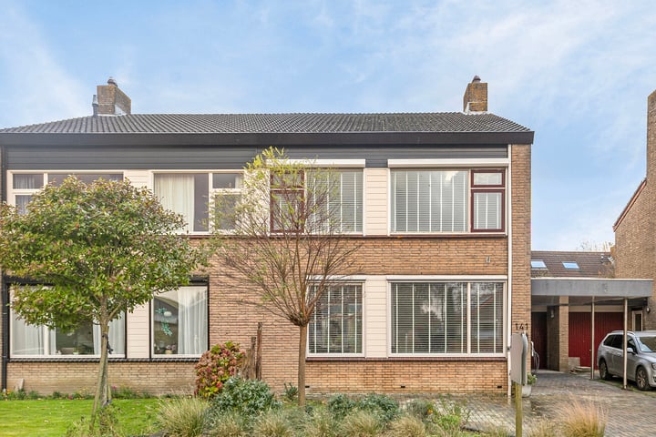 Bekijk foto 42 van Gerbrandystraat 141