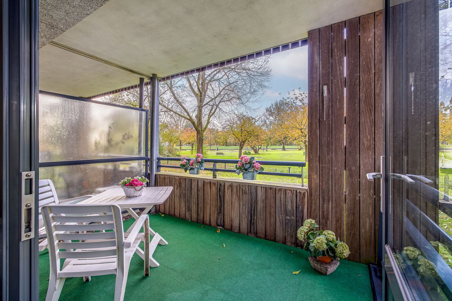 Photo 19 of Hendrika van Tussenbroeklaan 12