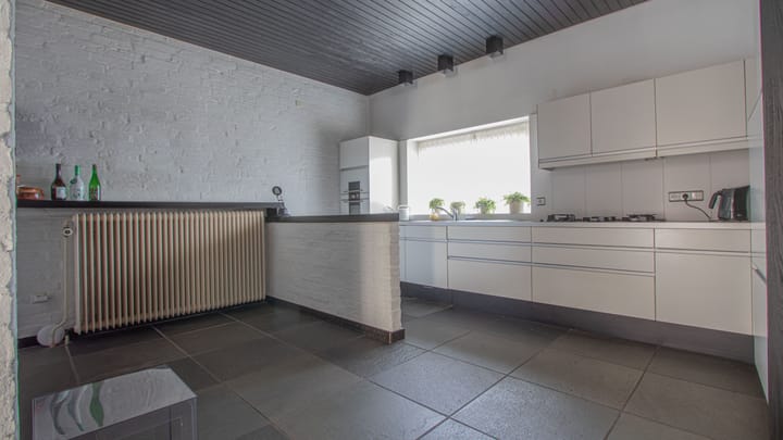 Foto 3 van Van Den Boetzelaarstraat 61