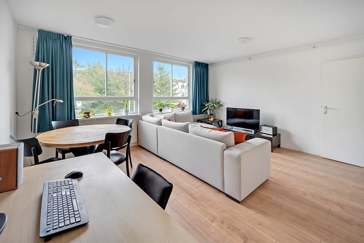 Foto 3 van Brentanostraat 86