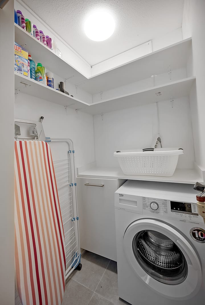 Foto 11 van Brentanostraat 86