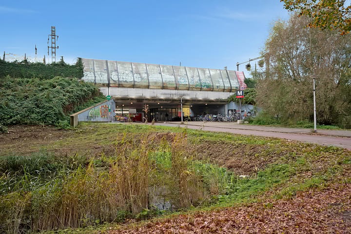 Foto 20 van Brentanostraat 86