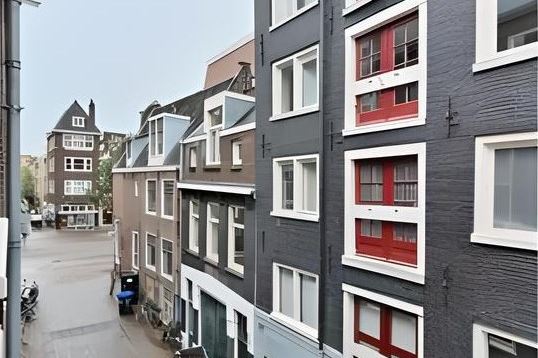 Bekijk foto 10 van Akoleienstraat 7-2