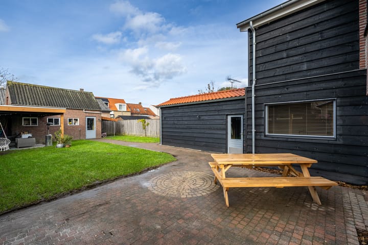 Foto 29 van Kerkstraat 1