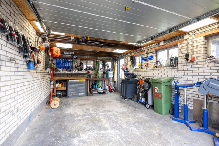 Foto 37 van Kerkstraat 1