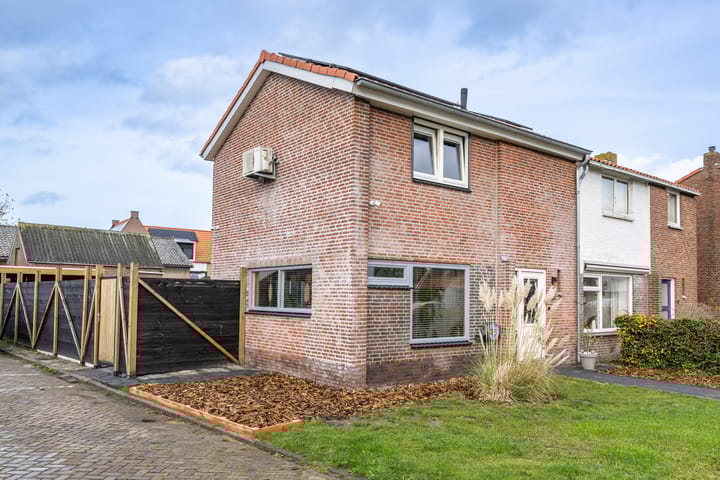 Foto 39 van Kerkstraat 1