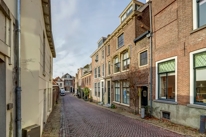 Bekijk foto 5 van Tolsteeg 15-B