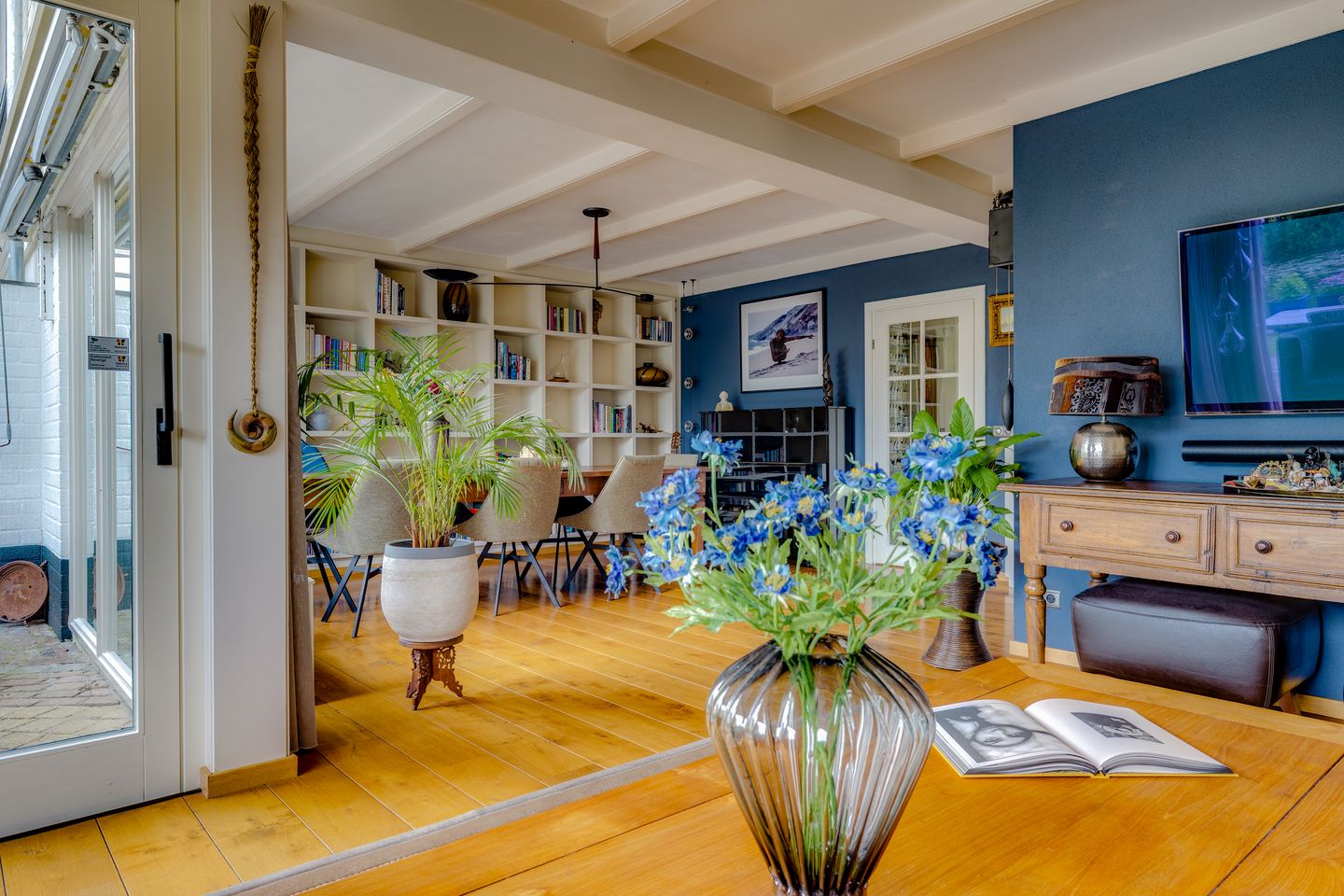 Foto 10 van Oud-Loosdrechtsedijk 101