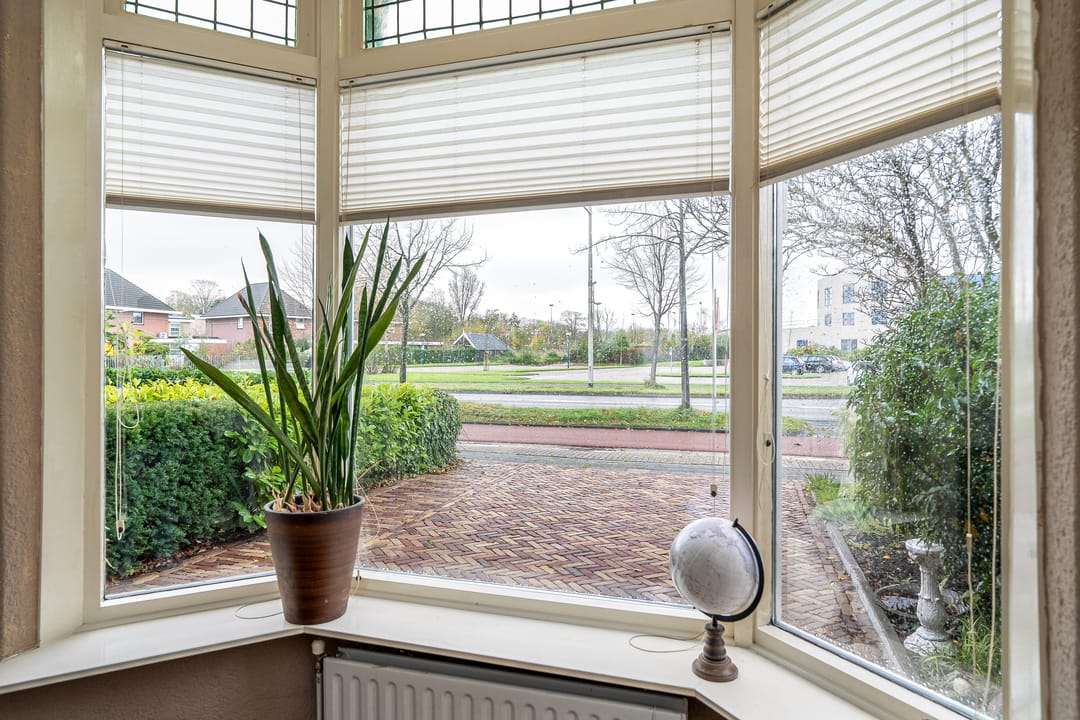 Foto 7 van Mr. P.J. Troelstraweg 156