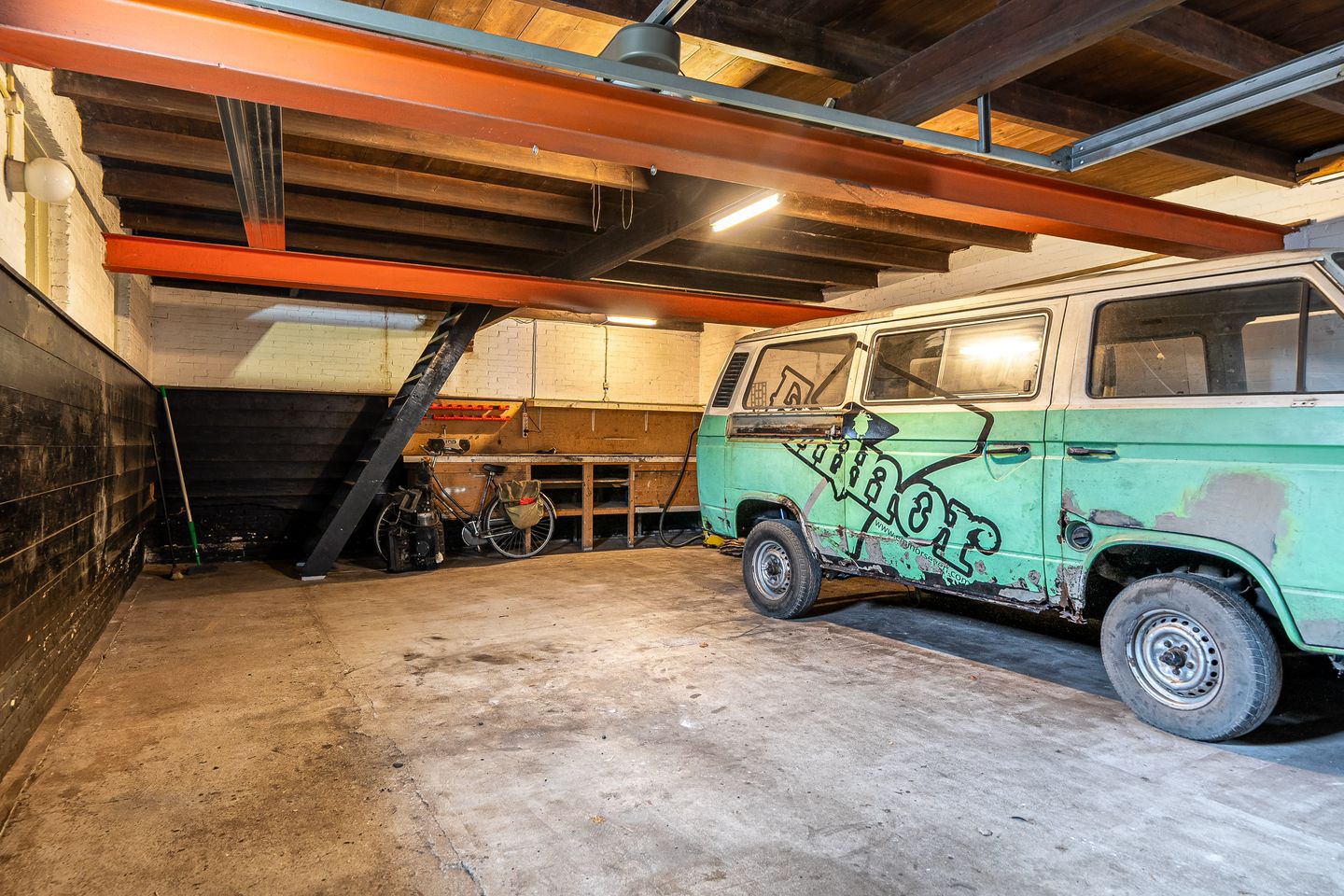 Foto 20 van Mr. P.J. Troelstraweg 156